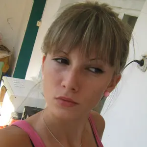 Я Милана, 18, знакомлюсь для виртуального секса в Бирюсинске