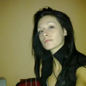 Я Лидия, 22, знакомлюсь для виртуального секса в Воткинске