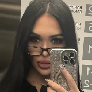 Тамила из Москвы, мне 26, познакомлюсь для приятного времяпровождения