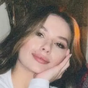 Я Александра, 23, знакомлюсь для вирта в Москве