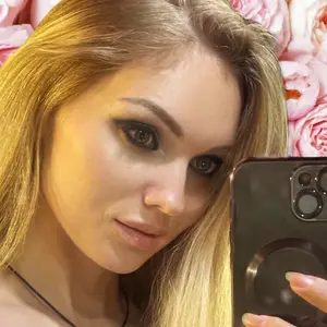 Ани из Вашингтона, мне 32, познакомлюсь для вирт