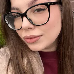Я Анастасия, 22, из Москвы, ищу знакомство для приятного времяпровождения