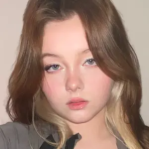 Я Яна, 18, знакомлюсь для без обязательств в Воскресенске