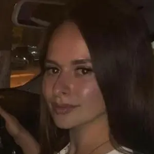 Я Инесса, 29, из Тверской, ищу знакомство для приятного времяпровождения