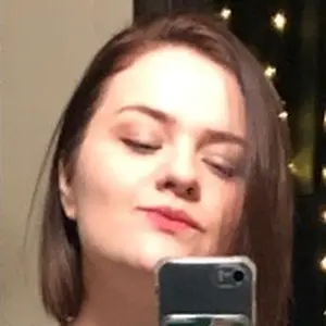 Ольга из Ярославля, мне 27, познакомлюсь для без обязательств