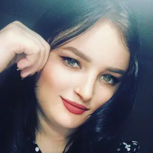 Diana из Чернигова, мне 21, познакомлюсь для регулярного секса