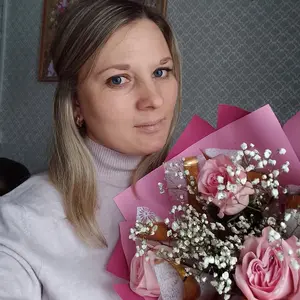 Я Наталья, 42, знакомлюсь для секса на одну ночь в Ужуре